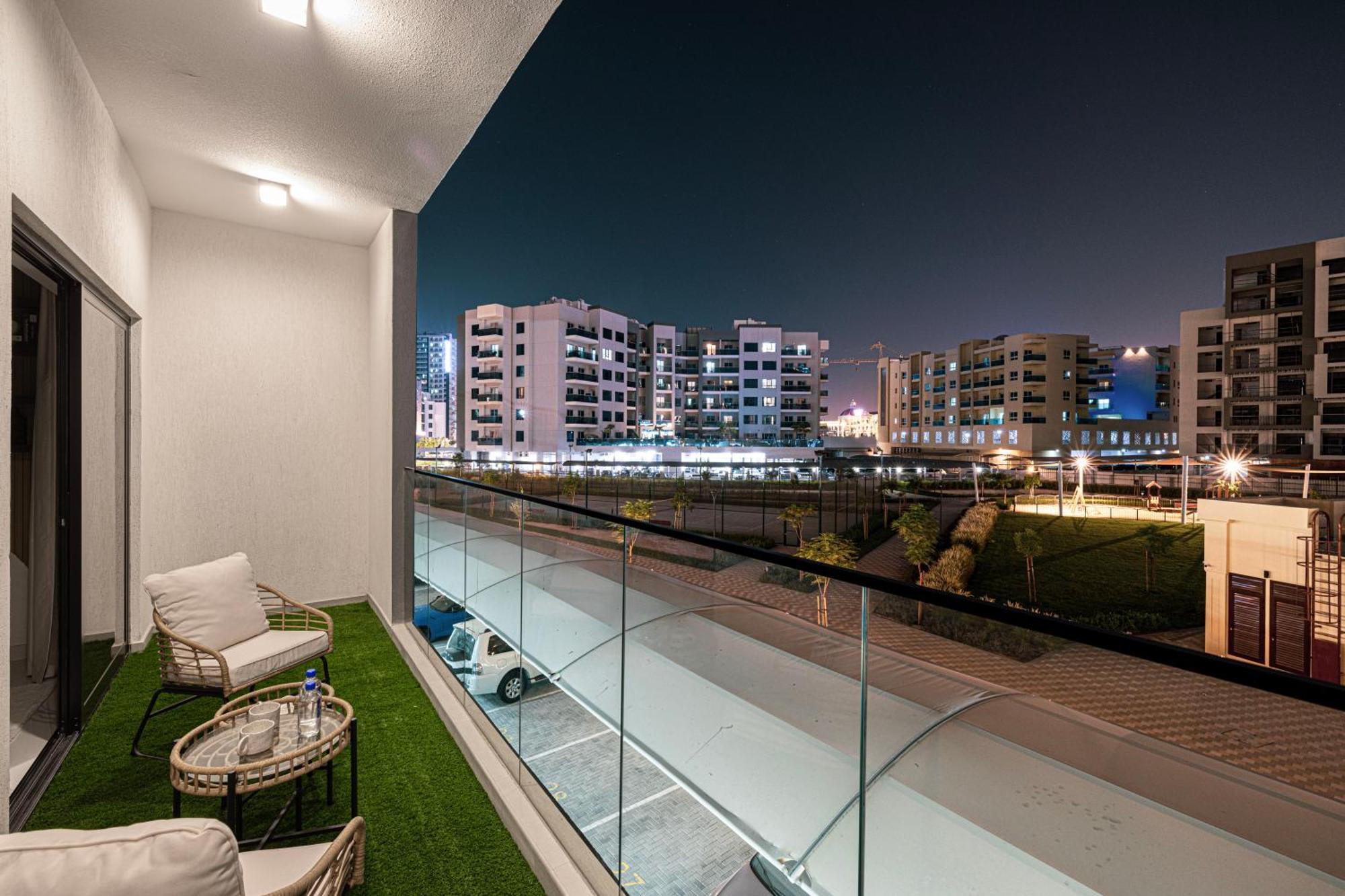 Brand New 1br With Pool, Sauna & Gym Apartment Dubai